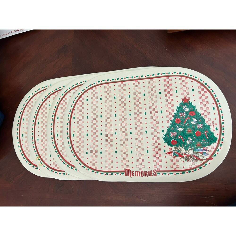 Vintage Christmas Tree Vinyl Oval Placemats set of 4 Cottagecore Y2K Holiday